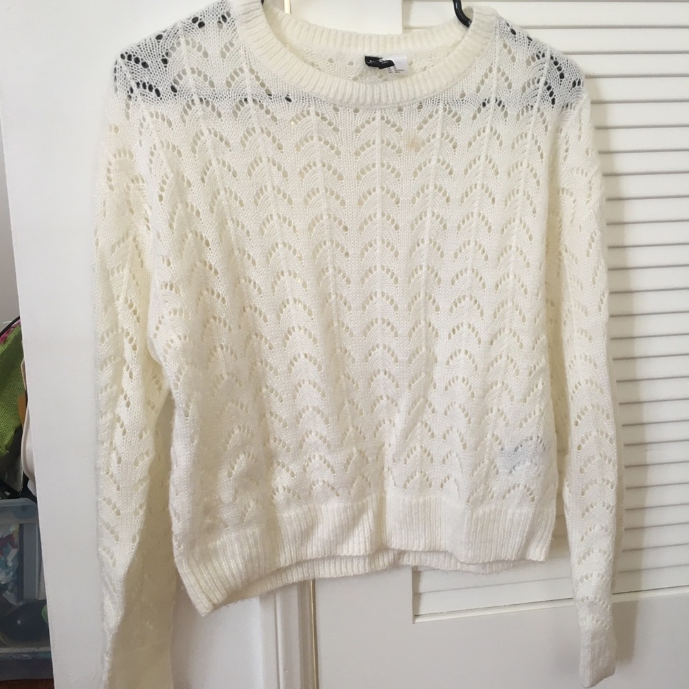 White knit sweater from h and m. Size small
